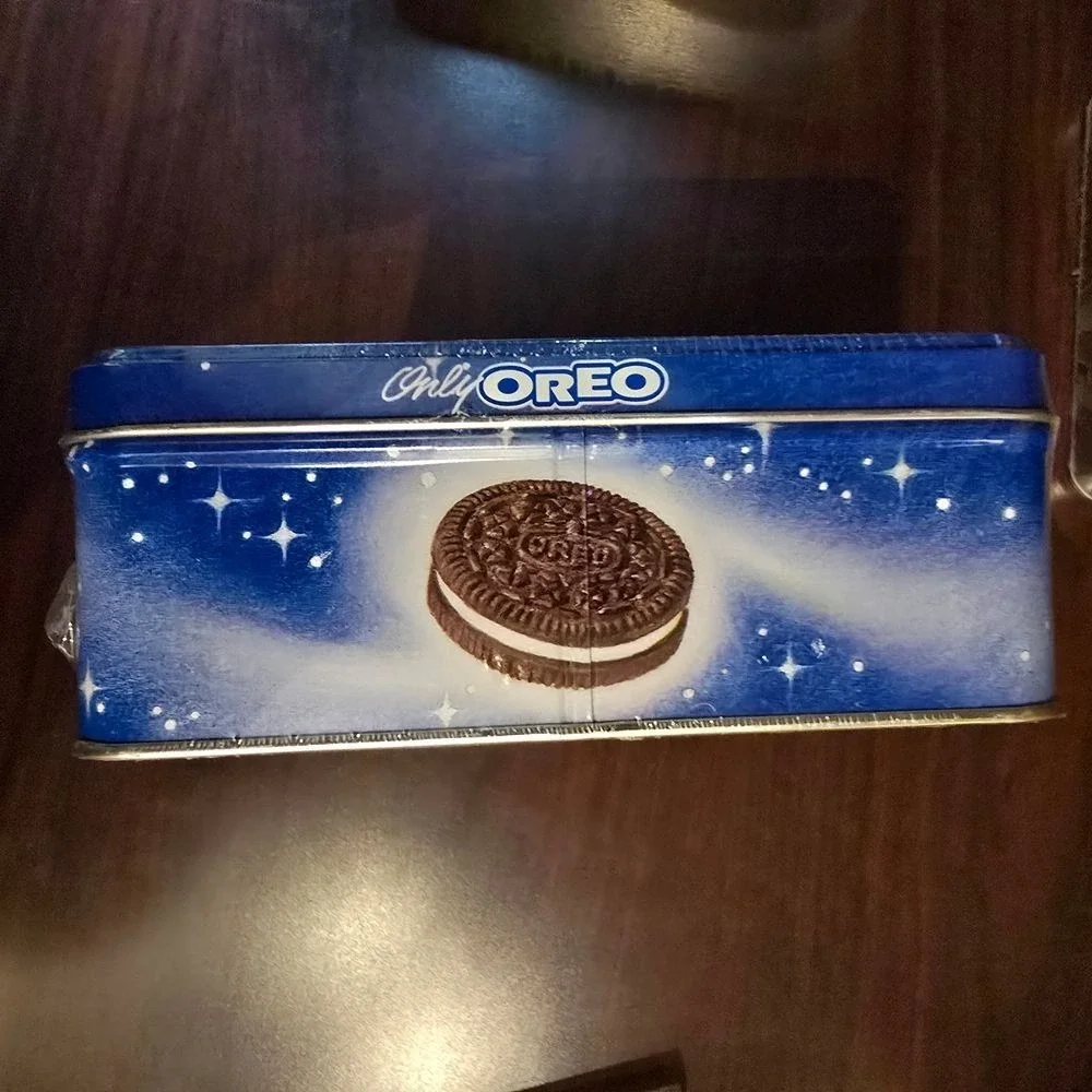 VINTAGE Nabisco Oreo Cookies 2000 Limited Edition Collector's Tin FACTORY SEALED